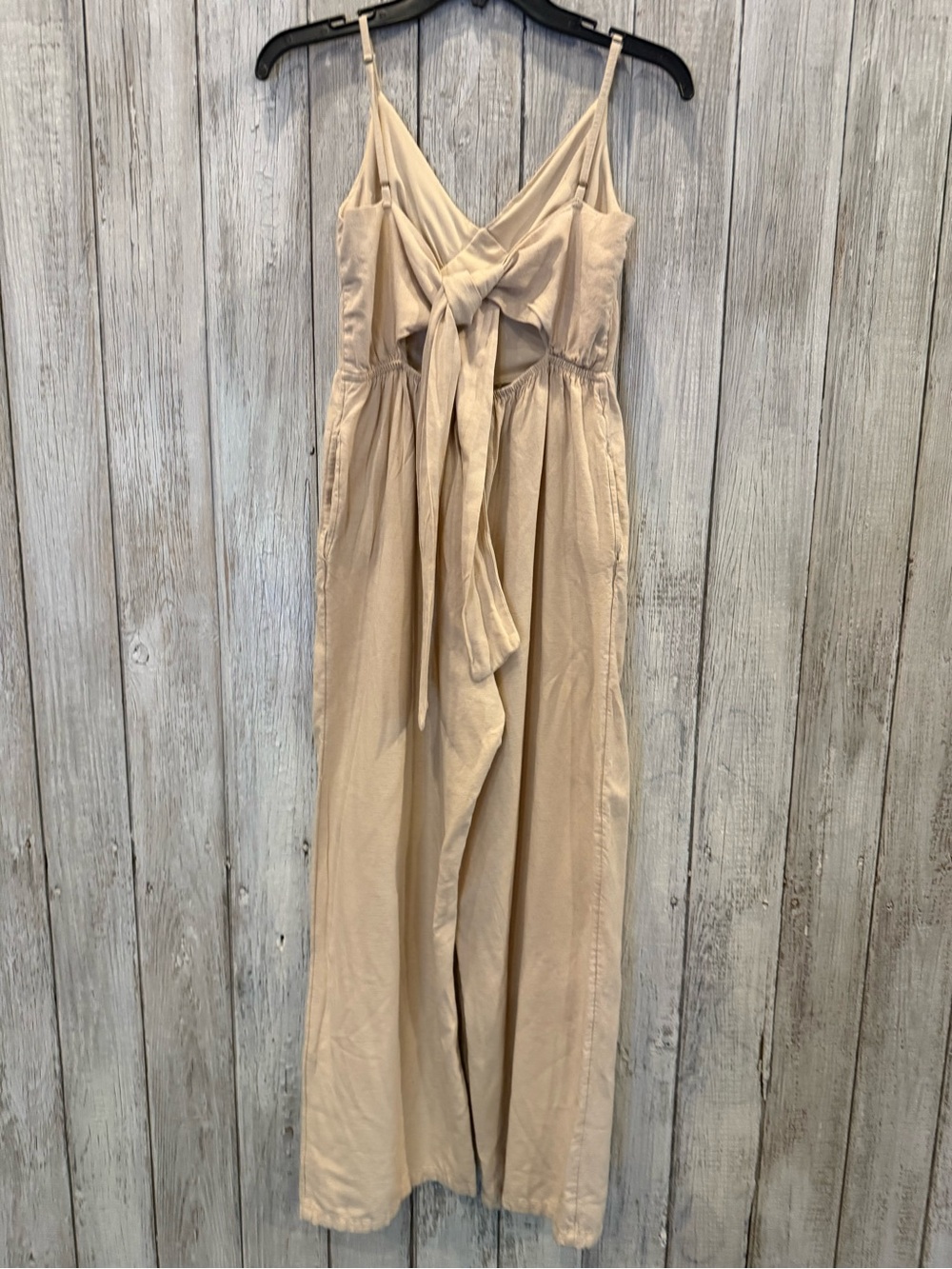 Japna Cream V-Neck Spaghetti-Strap Jumpsuit - Picture 4 of 11